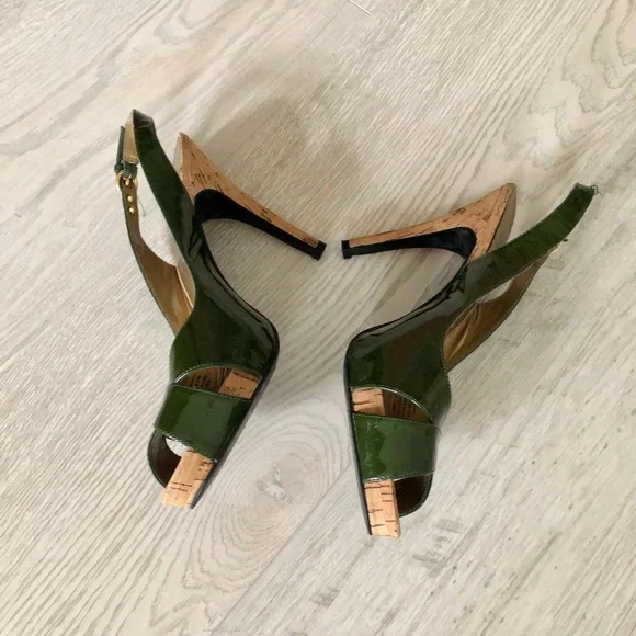 Guess by Marciano Green Leather High Heel Slingback Cork Heels - Picture 15 of 16